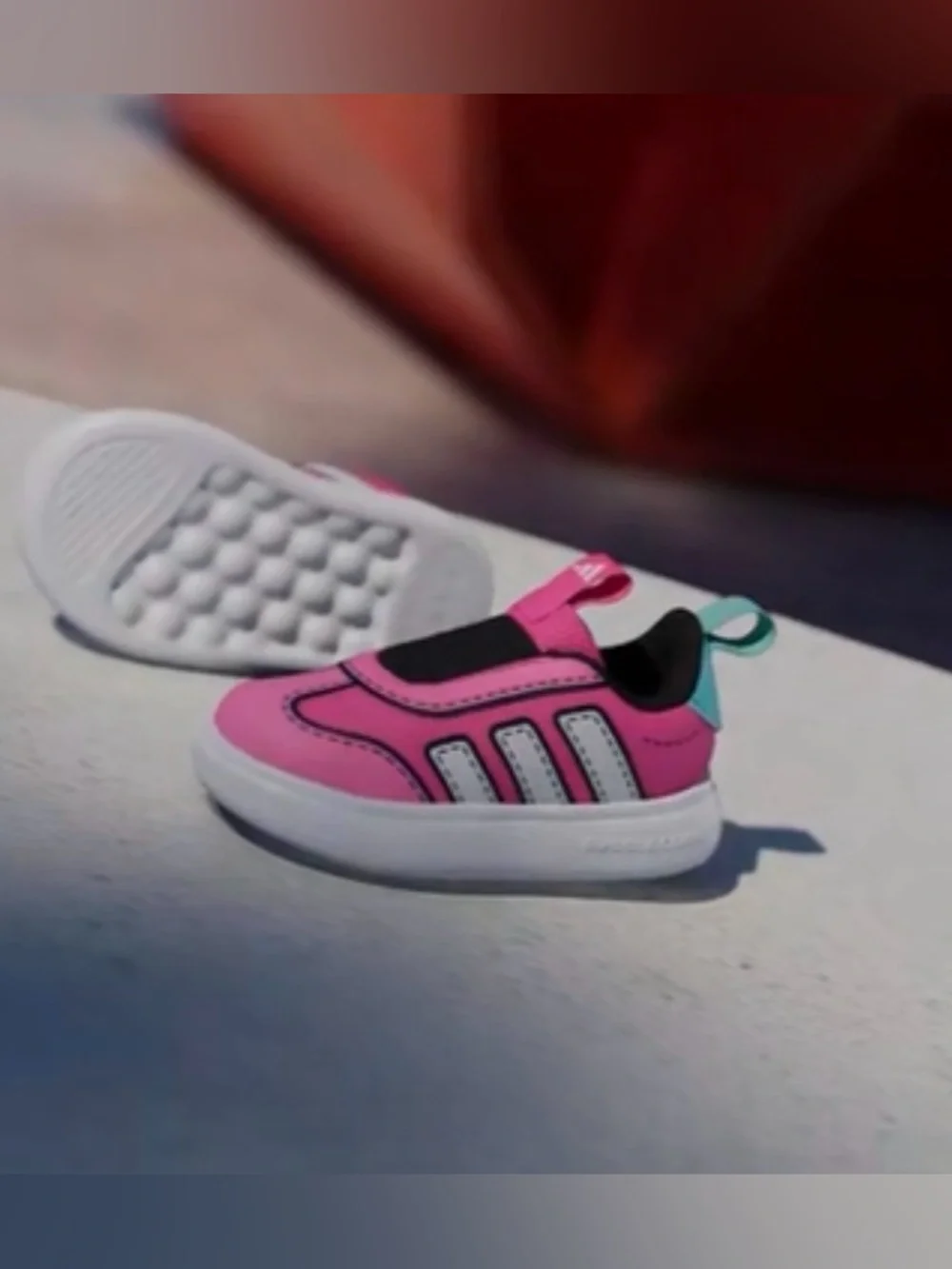 Adidas pink sneakers with three white stripes #kids #athletic #adidas  10k wide